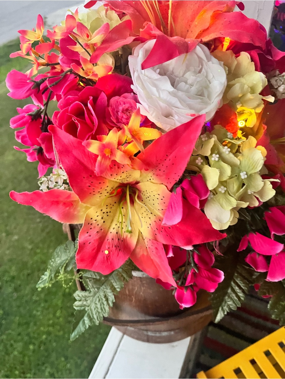 Vintage Basketville Putney Vermont Wooden Bucket Floral Arrangement with Lights